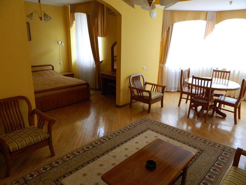 Hotel Obolon Kijów Pokój zdjęcie